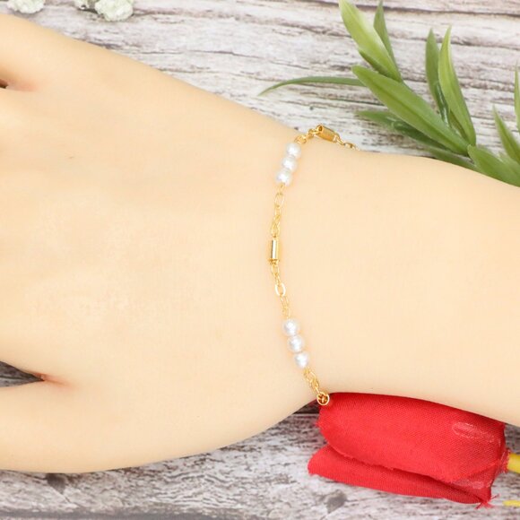 "Trendy Bracelet for Girls & Women – Cute, Adjustable & Gift-Ready | MLCRC1155 - Picture 9 of 10